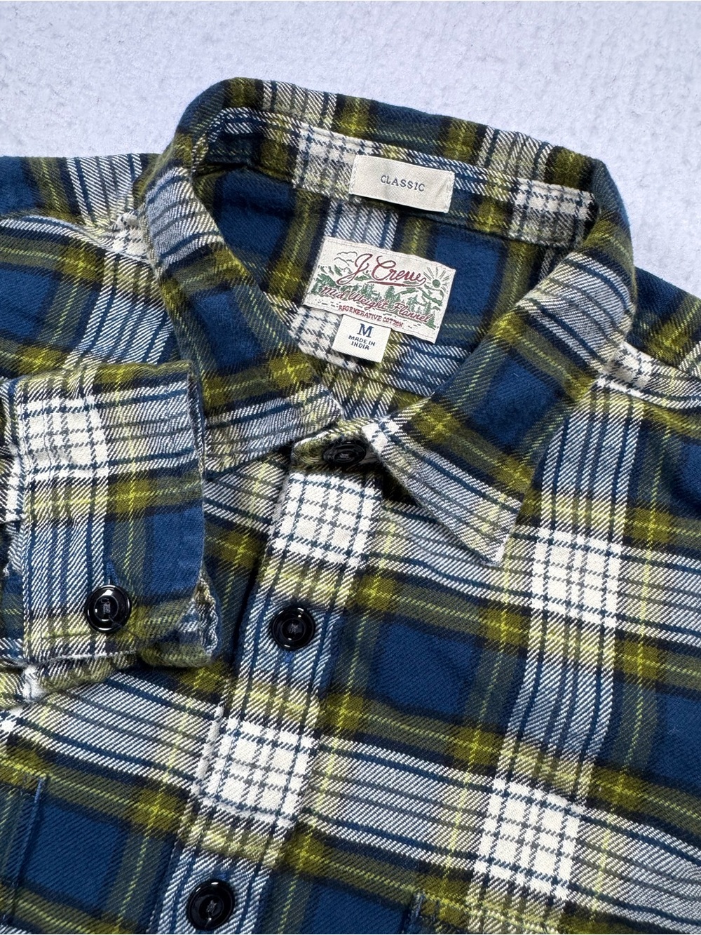 J.Crew Midweight Plaid Flannel Shirt Men’s Medium Classic Fit - Picture 1 of 10